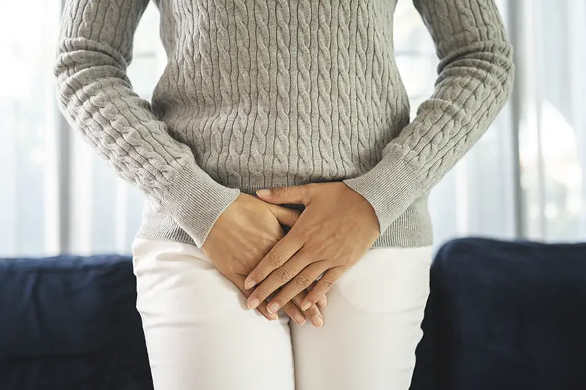 Hinchaz&oacute;n y distensión abdominal